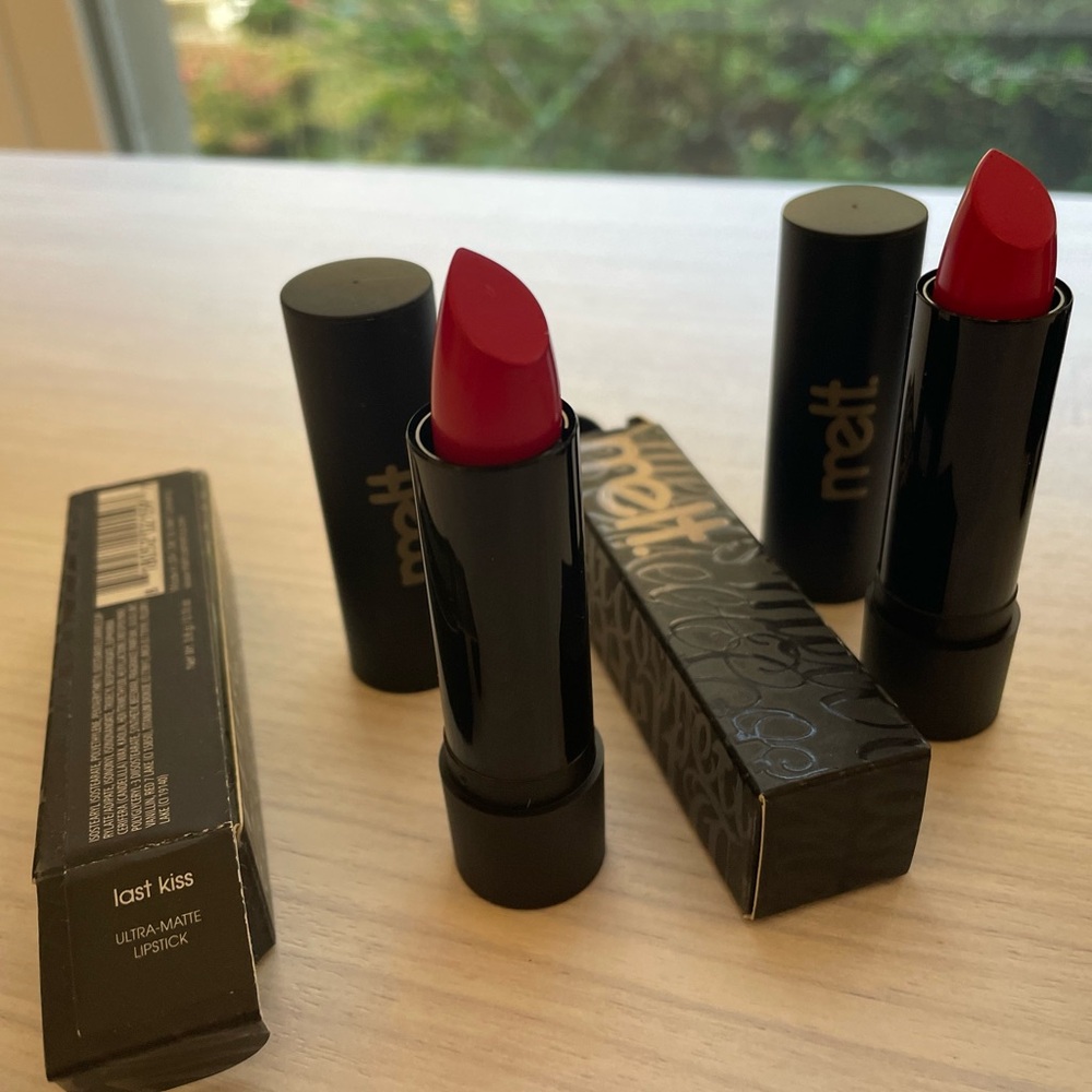 NWT! Melt Last Kiss Ultra Matte Lipstick / Vegan & Cruelty Free / 3.4g / 0.12oz - Picture 7 of 7